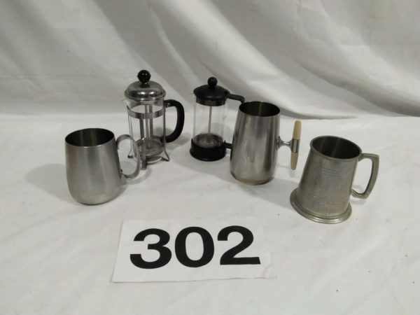 lot 302 2 cafetieres & 3 tankards - Image 2