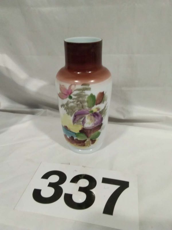 lot 337 vintage hand painted vaseline glass vase