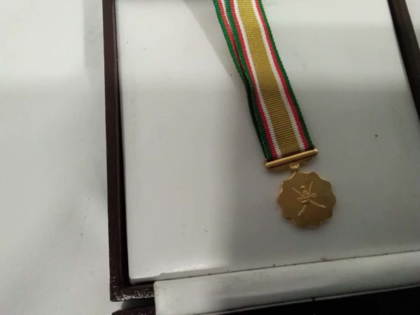 lot 352 Faraday medal & miniature medal with ribbon - Image 4