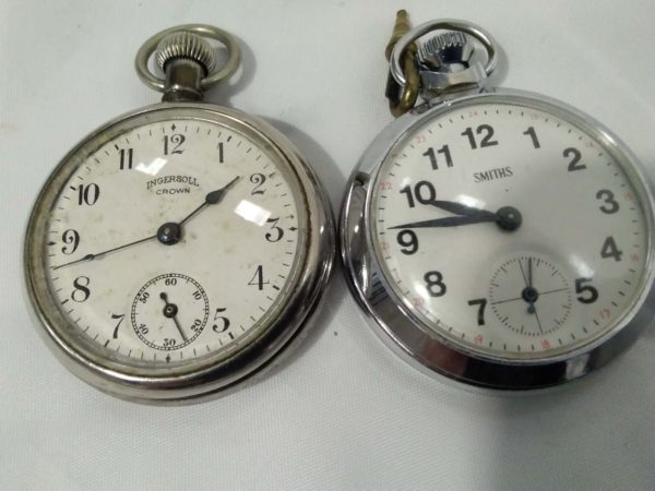 lot 357 2 x vintage pocket watches – Smiths & Ingersoll - Image 2