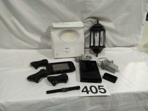 lot 405 Wii U controls, garden wall lantern & ceiling light