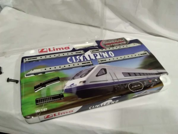 lot 438 Lima Cisalpino train set