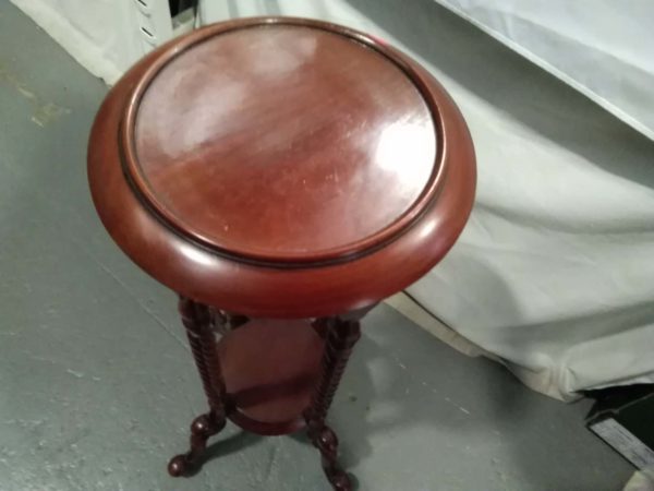 lot 439 Mahogany Jardinière /Plant Stand Barley Twist Leg - Image 4