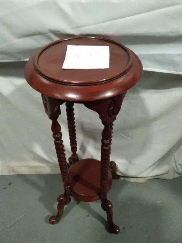 lot 439 Mahogany Jardinière /Plant Stand Barley Twist Leg