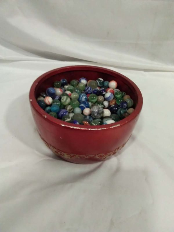 lot 445 Large  Quantity  of Marbles and Dish - Image 3