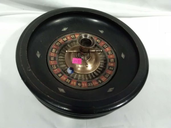 lot 451 Vintage Roulette Table