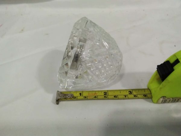 lot 460 Crystal Clock working - Image 3