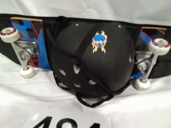 lot 484 Skate Board Helmet in Carrier - Image 4