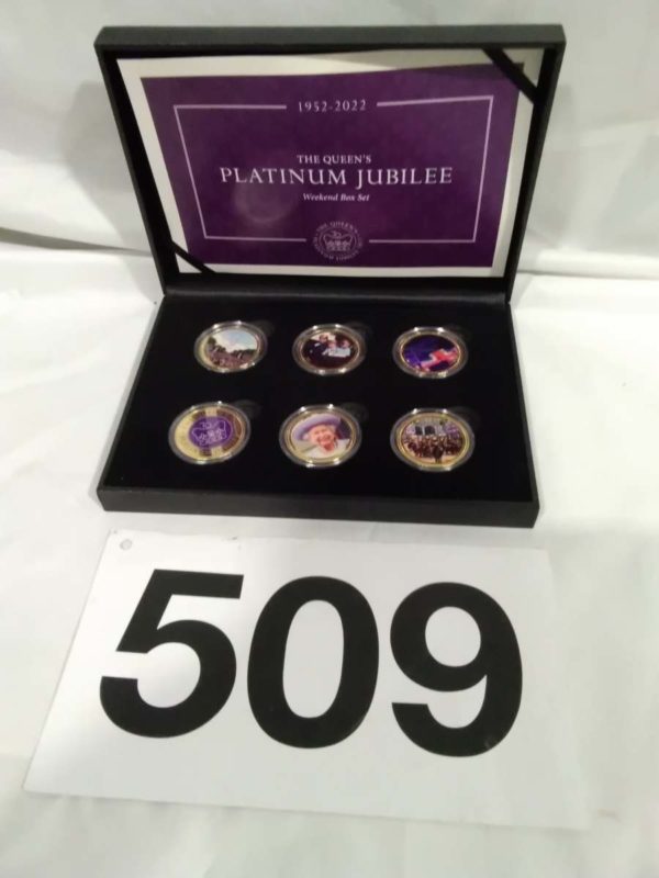 lot 509 Commemorative  coins Platinum Jubilee in Presentation Box