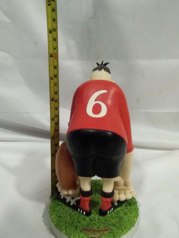 lot 517 Attilla The Blindside Rugby figure Gren Collection - Image 3