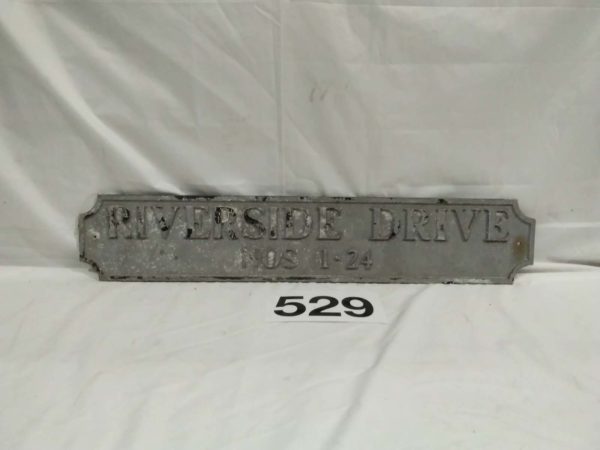 lot 529 cast iron street sign Riverside Drive - Image 2