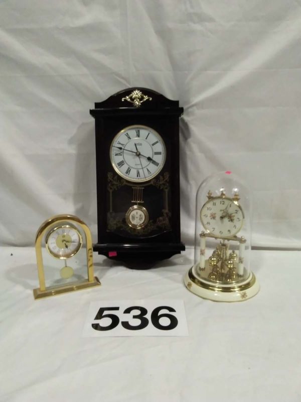 lot 536 3 clocks - Image 2