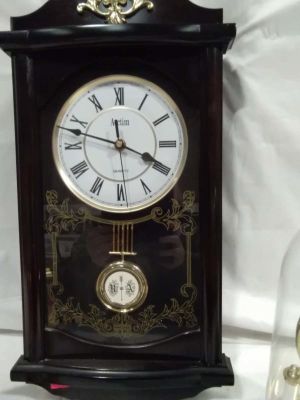 lot 536 3 clocks - Image 4