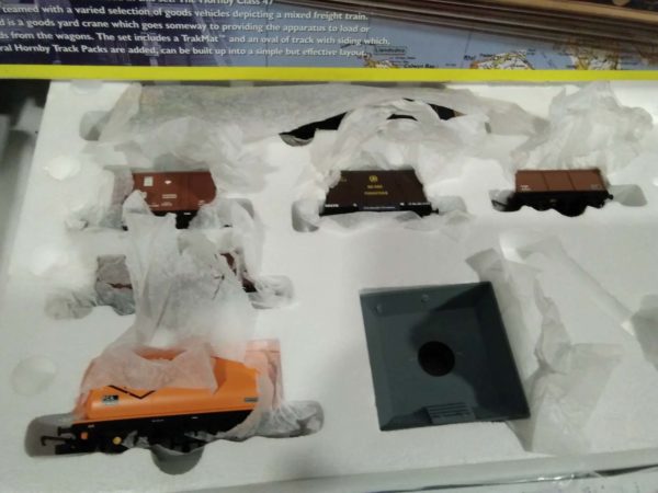 lot 544 2 Hornby train sets ( one incomplete) - Image 6