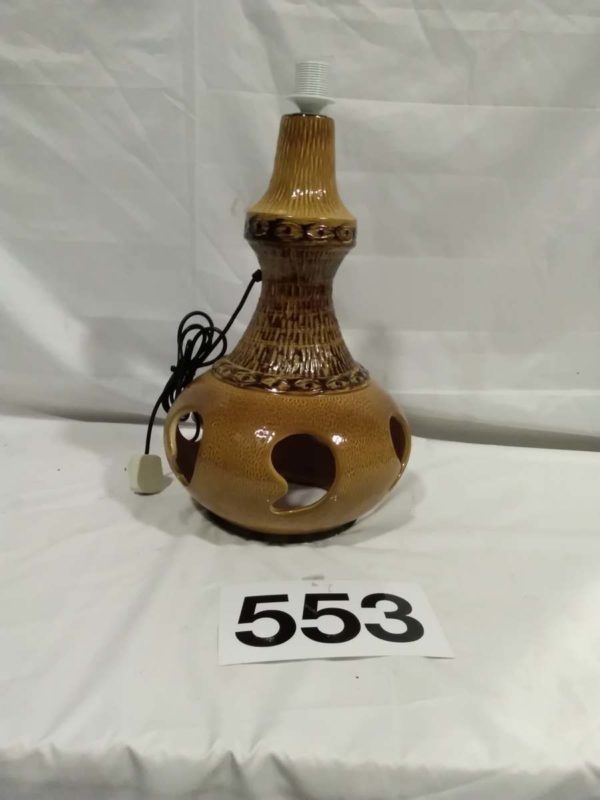 lot 554 vintage West German pottery lava Glaze lamp double bulbs 20″ - Image 2