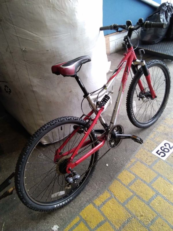 lot 562 Apollo 21 speed mountain bike FS 26 - Image 3