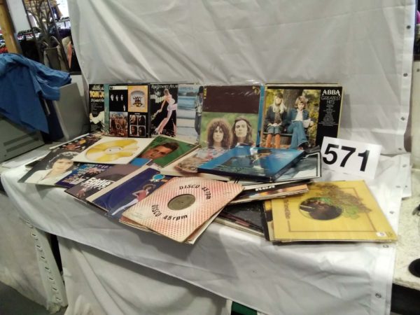 lot 571 box of over 60 LP records inc coloured vinyl