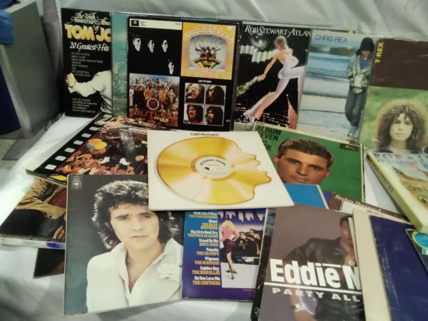 lot 571 box of over 60 LP records inc coloured vinyl - Image 3