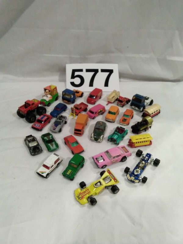 lot 577 assorted vehicles inc Corgi & Matchbox - Image 2