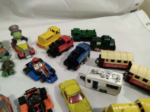 lot 579 assorted vehicles inc  Matchbox - Image 6