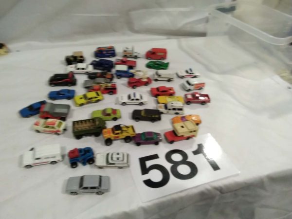 lot 581 assorted vehicles inc Corgi & Matchbox - Image 2