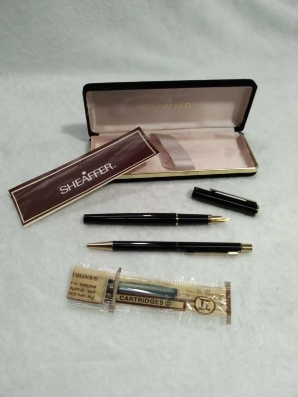 lot 592 cased pair of sheaffer pens – fountain & ball point