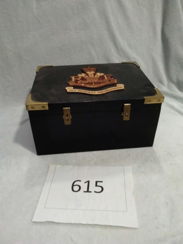 lot 615 Royal Engineers badge collectors box - Image 7