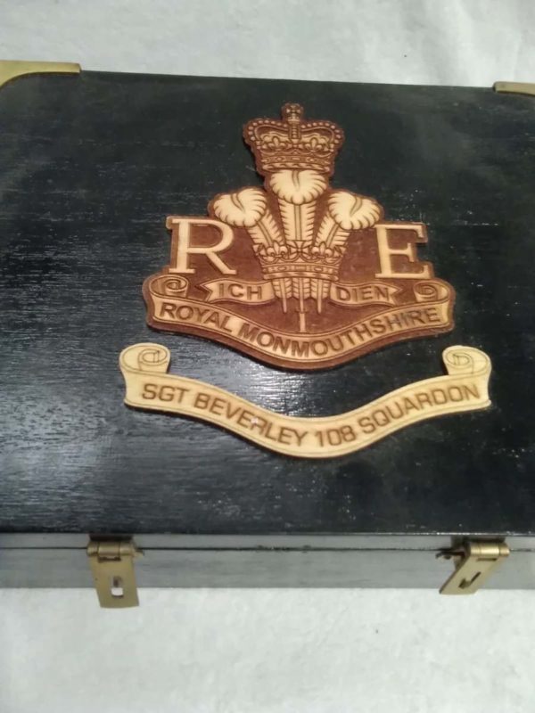 lot 615 Royal Engineers badge collectors box - Image 5