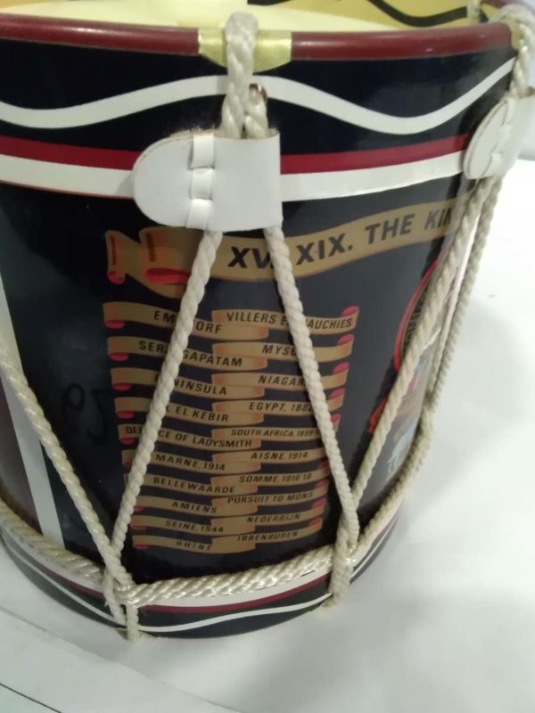 lot 622 The Kings Royal Hussars ice bucket - Image 5