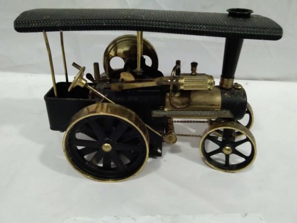 lot 626 vintage brass & tin steam tractor - Image 2