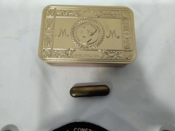 lot 630 Daily mail Princess Mary tin containing Military badges & whistles - Image 13