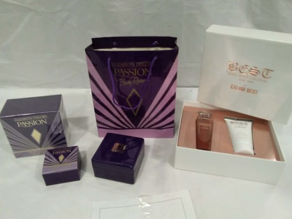 lot 632 Elizabeth Taylor passion Perfume & Callum Best gift set - Image 3