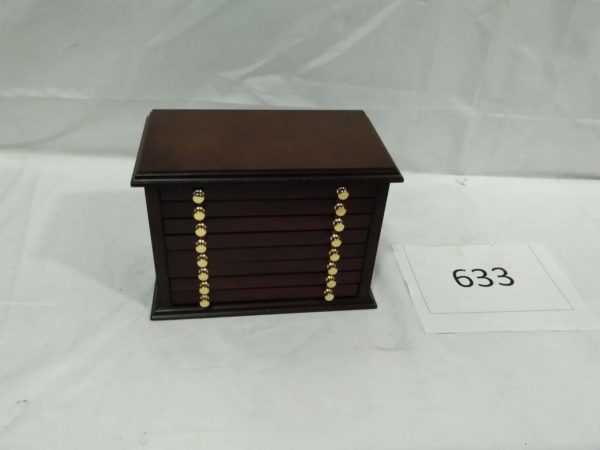 lot 633 British coins of World War 2 in wooden display case - Image 4