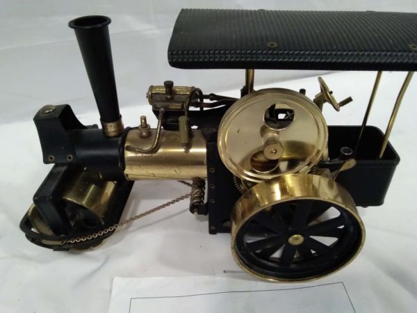 lot 634 vintage brass & tin steam roller - Image 5