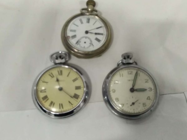 lot 645 3 vintage pocket watches