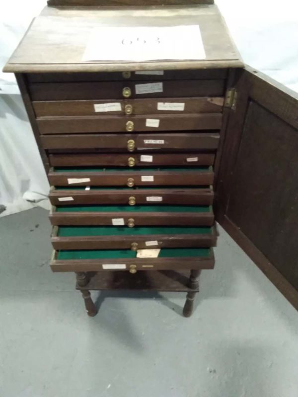 lot 653 free standing antqiue storage / collectors cabinet - Image 10