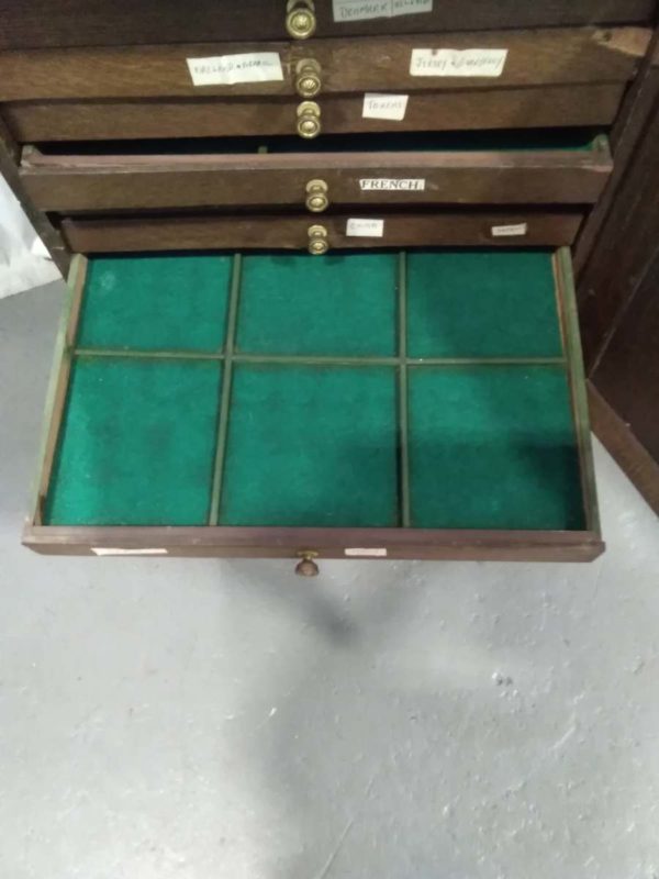 lot 653 free standing antqiue storage / collectors cabinet - Image 8