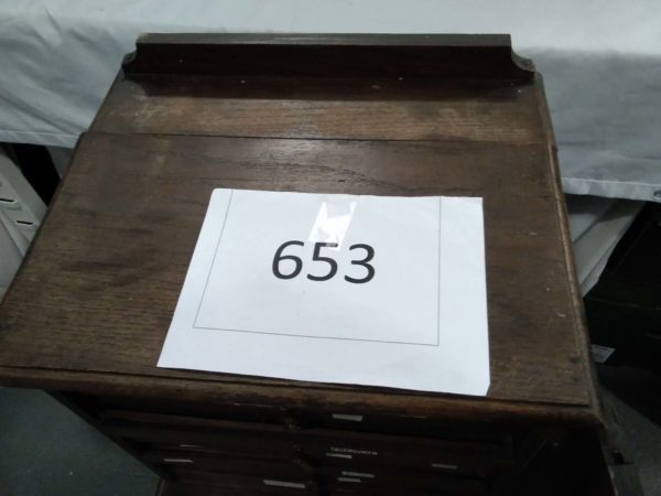 lot 653 free standing antqiue storage / collectors cabinet - Image 3