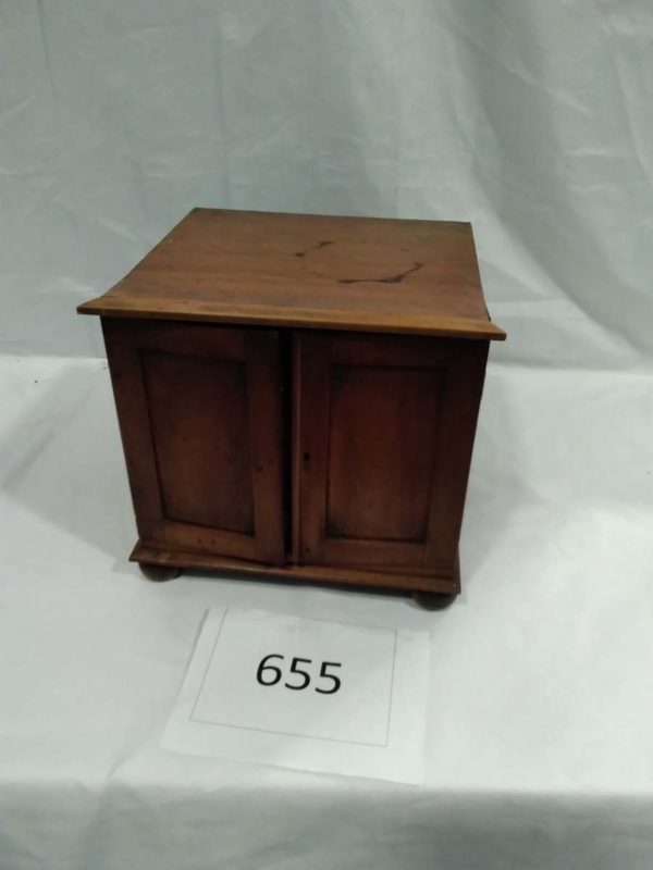 lot 655  antqiue storage / coin collectors cabinet plus some coins - Image 2