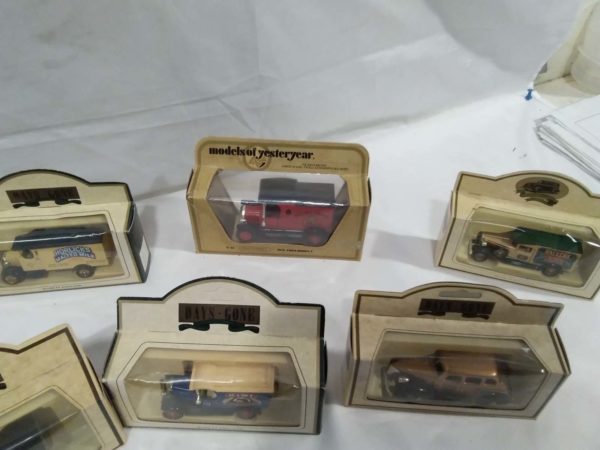 lot 663 15x quantity of diecast model vehicles days gone, yesteryear - Image 7