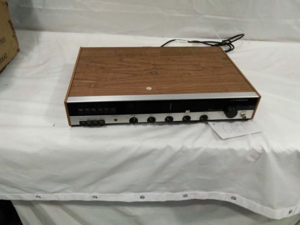 lot 669 Teleton Amplifier ( not tested)