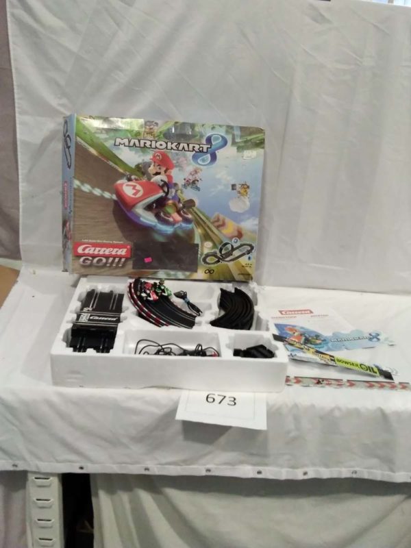 lot 673 Mario cart racing system track inc cars 1:43