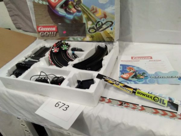 lot 673 Mario cart racing system track inc cars 1:43 - Image 2