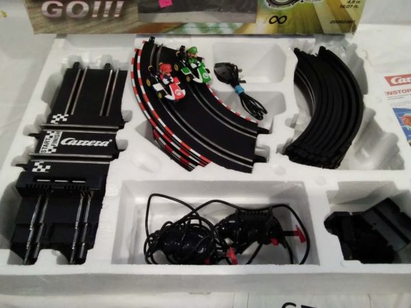 lot 673 Mario cart racing system track inc cars 1:43 - Image 7