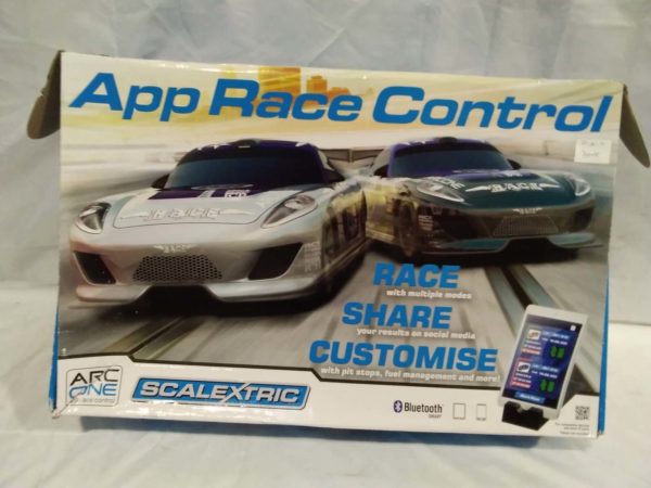 lot 675 Scalextric App race control with cars - Image 3