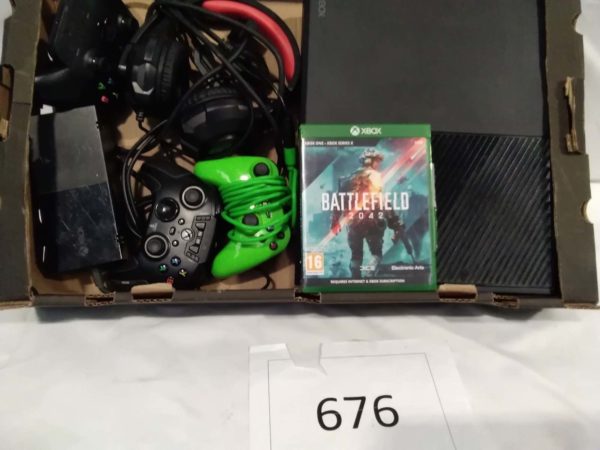 lot 676 Xbox with game, console, head set controllers etc - Image 3