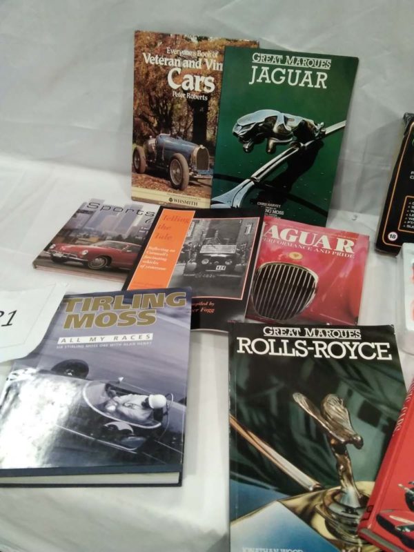 lot 681 Gecko crossbow & car related books - Image 4