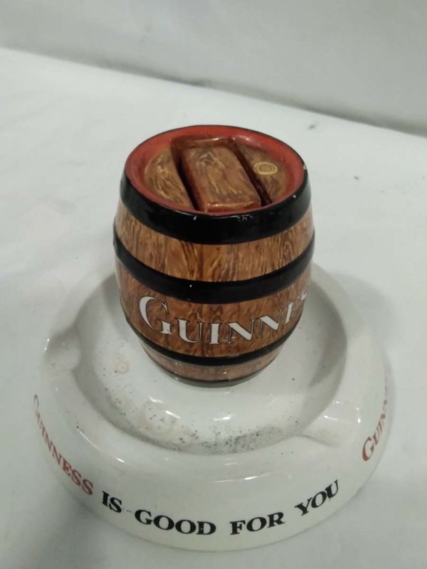 lot 683 vintage Guinness ashtray & matchbox holder - Image 4