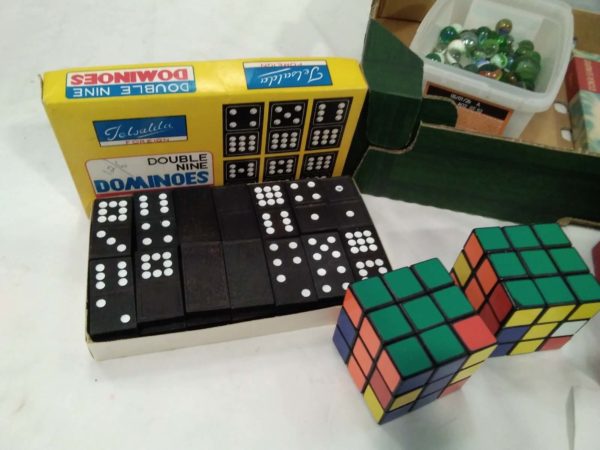 lot 696 vintage games all original & Complete 1970’s Gyroscope, Rubik’s cubes, marbles etc - Image 5