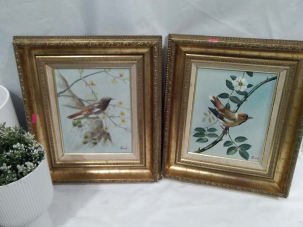 lot 700 framed pictures, faux plants, ring light, wall fitting light - Image 5